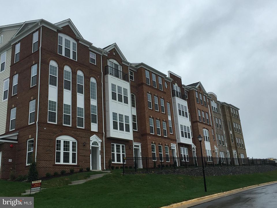 1st image of 20708 Erskine Ter