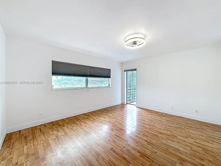 1000 NE 14th Ave #411 — Photo 10