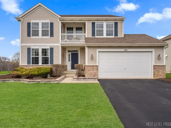 238 Annelise Ln, Volo, IL 60020
