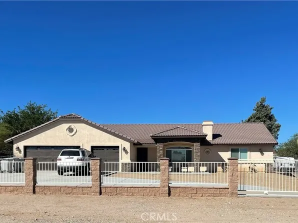 9814 Oakwood Ave, Hesperia, CA 92345