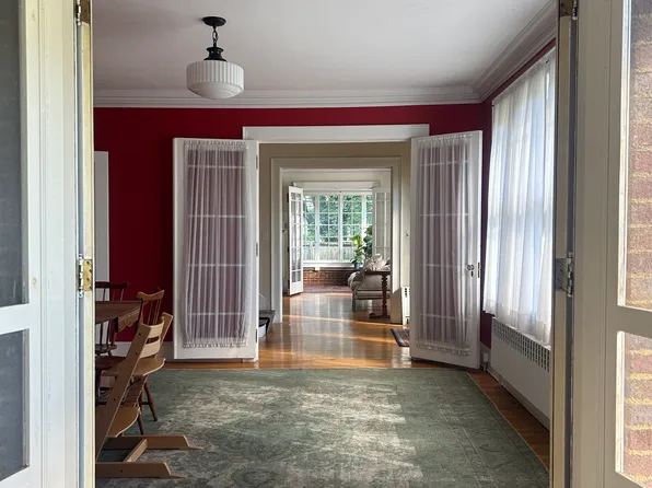 611 Glen St, Glens Falls, NY 12801