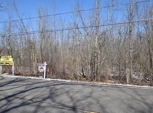 4034 W Puetz Rd, Franklin, WI 53132