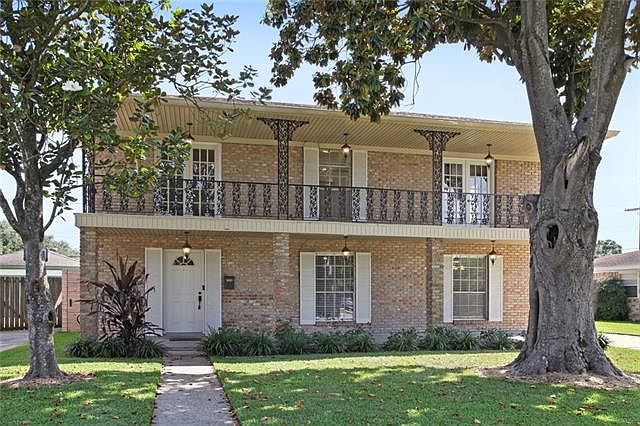 1st image of 2112 Carol Sue Ave