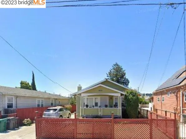 9501 Walnut St, Oakland, CA 94603