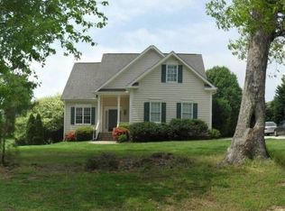 7909 Debenham Dr, Wake Forest, NC 27587