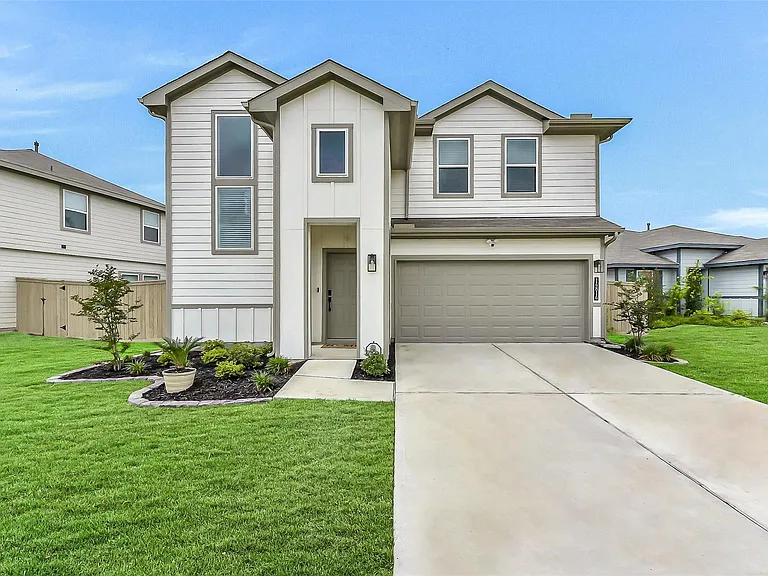 14816 Crimson Peak Ln — Photo 1