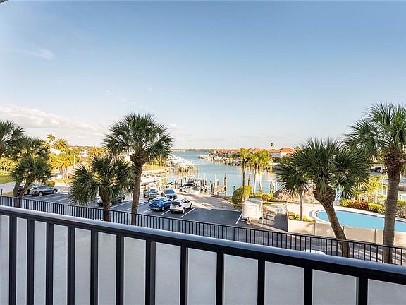 4th image of 1591 GULF BOULEVARD #203S