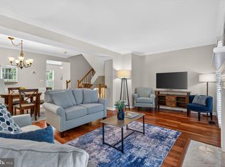 1343 Argall Pl, Alexandria, VA 22314