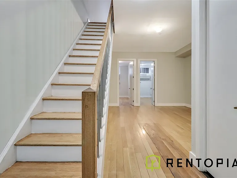 34 Meserole St #1 — Photo 4