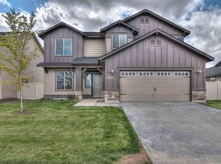 5219 N Zamora Way, Meridian, ID 83646