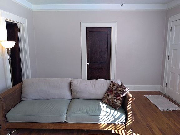 2nd image of 801 Park Ave
