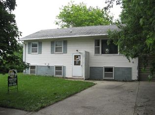 220 S Wisconsin, Hubbard, IA 50122