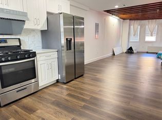 907 S 9th St Floor 2, Philadelphia, PA 19147