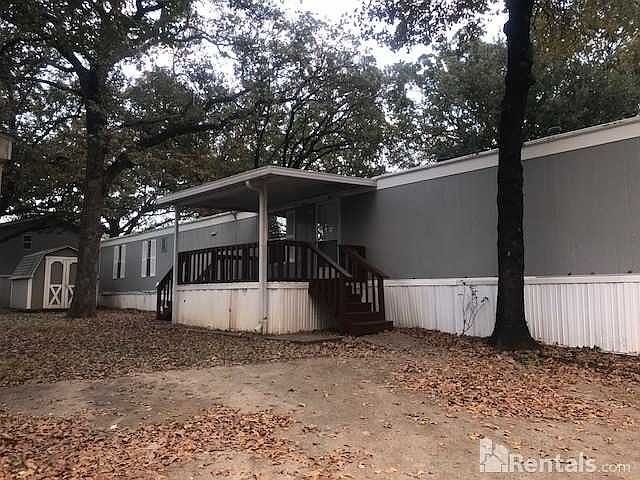 1st image of 1000 Royal Cir
