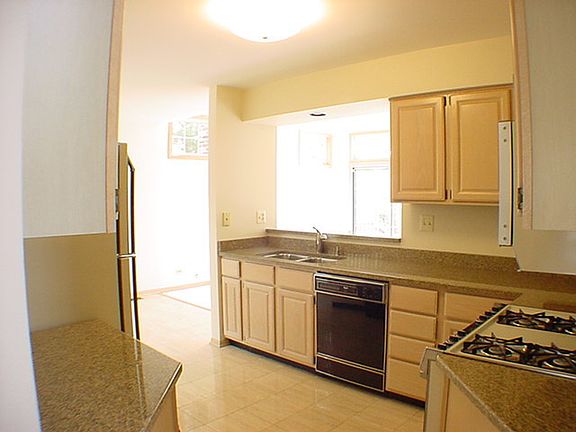 3rd image of 1911 N Windham Ct #93