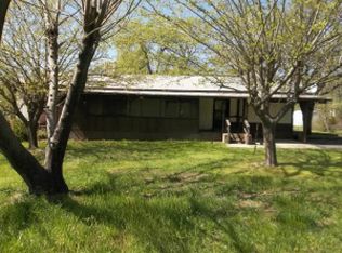 13874 Old Oregon Trl, Redding, CA 96003