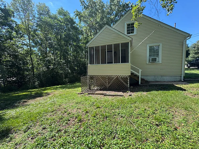 516 Wyne Dr — Photo 14