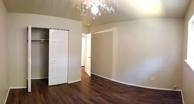 2 bed, 1.5 bath, 1082 sqft, $2,150 — Photo 2