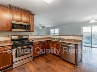 164 Solstice Dr, Haw River, NC 27258