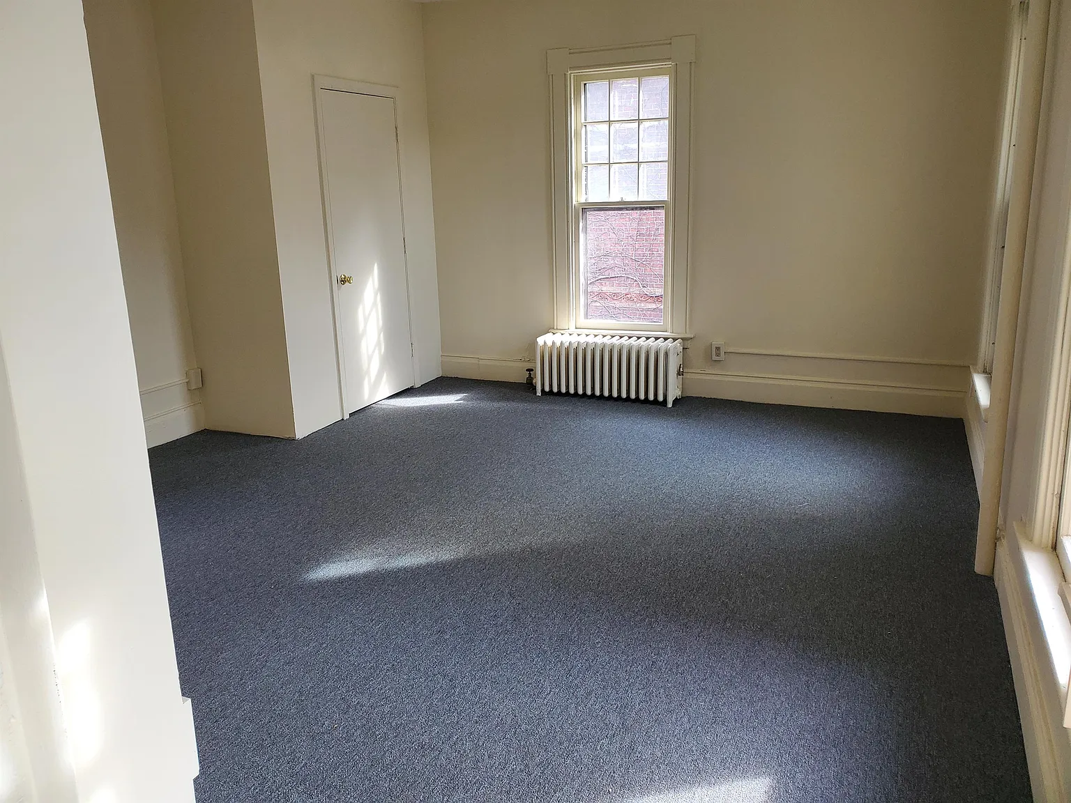 93 Whitney Ave. - Apartment 3 — Photo 3