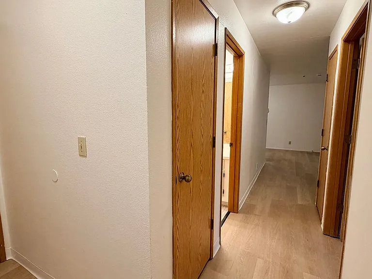 Brighton North Apartments — Photo 6