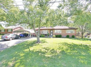 6510 Missionary Ridge Dr, Pewee Valley, KY 40056