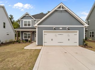 225 Rough Ridge Trl, Aberdeen, NC 28315