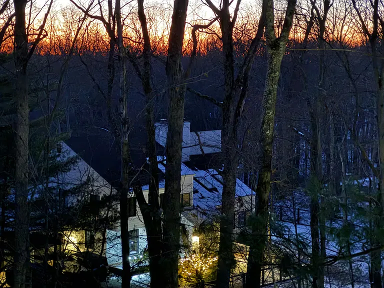 Walker Ln — Photo 25