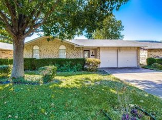 410 Bella St, Duncanville, TX 75137