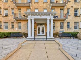 1401 Columbia Rd NW Floor 4, Washington, DC 20009