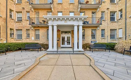 1401 Columbia Rd NW #4 Photo 1