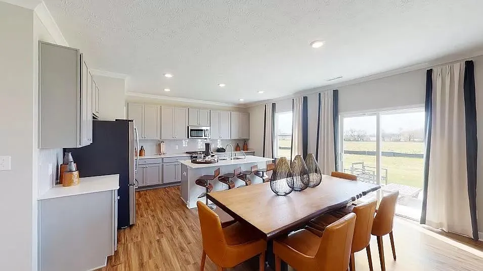 Building Photo - 7249 Lockford Walk S