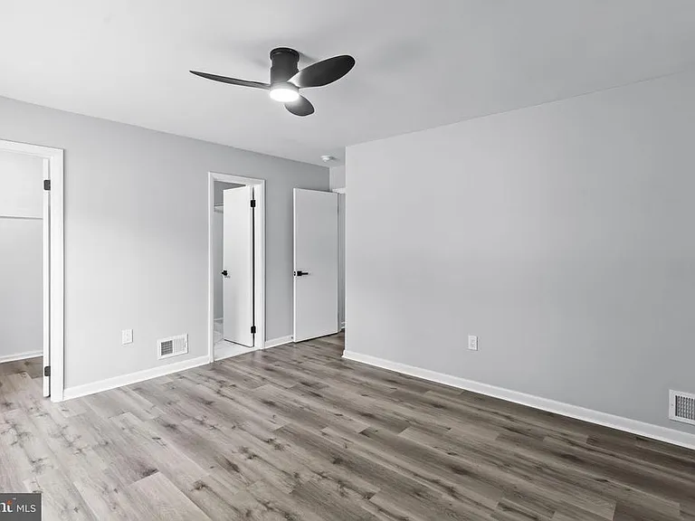 2060 Red Spruce Ct — Photo 23