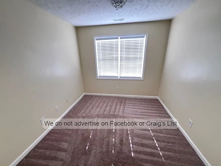 1745 Cherry Point Dr — Photo 8