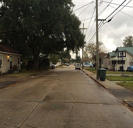 5th image of 1302 Sylvia St