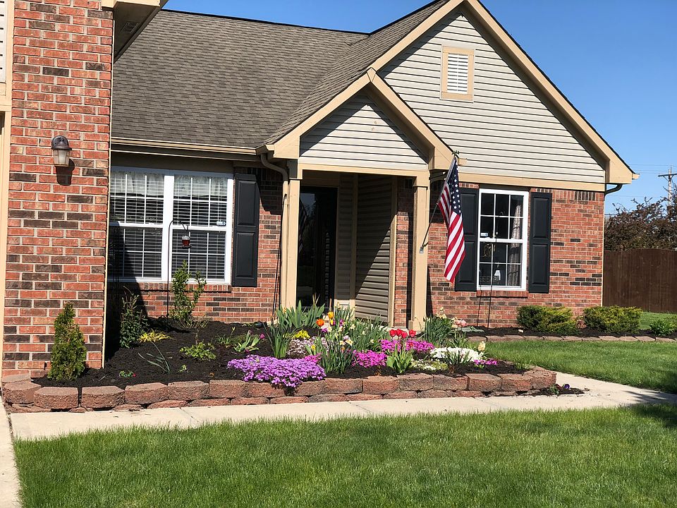 2nd image of 2018 Oakbrooke Ct