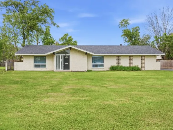 814 Holly St, Lake Charles, LA 70601