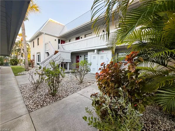 3920 Orange Grove Blvd APT 3, North Fort Myers, FL 33903