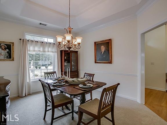 5th image of 2695 Briarfield Way