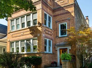 3830 N Ridgeway Ave, Chicago, IL 60618