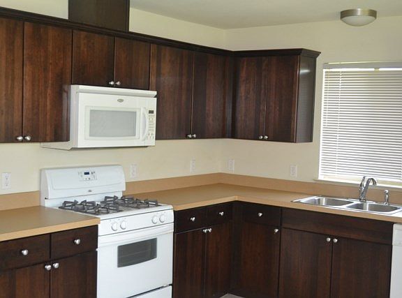 3rd image of 5413 Roosevelt Ave #A