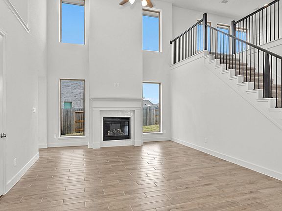 3rd image of 21302 Manatee Rock Ln