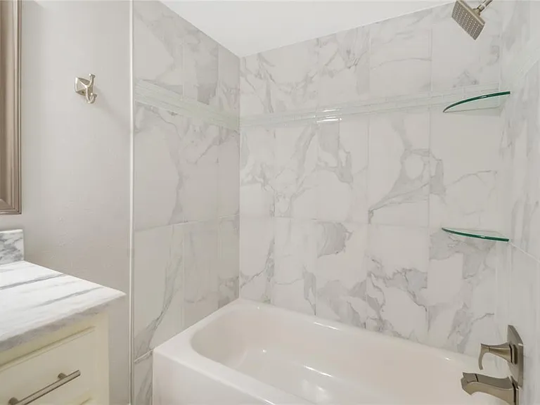 439 S Netherwood Cres #439 — Photo 10