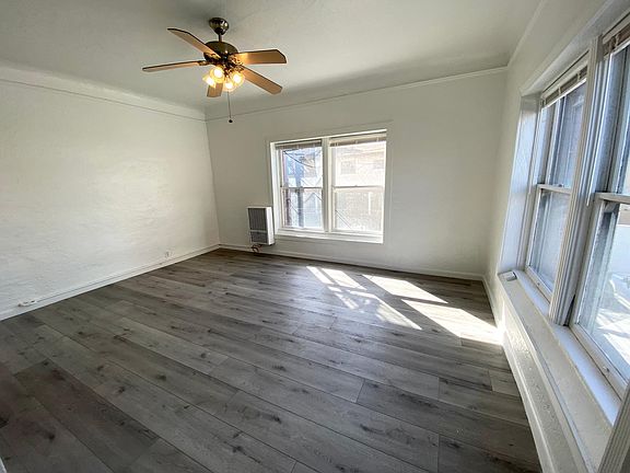 4th image of 405 S Gramercy Pl #106