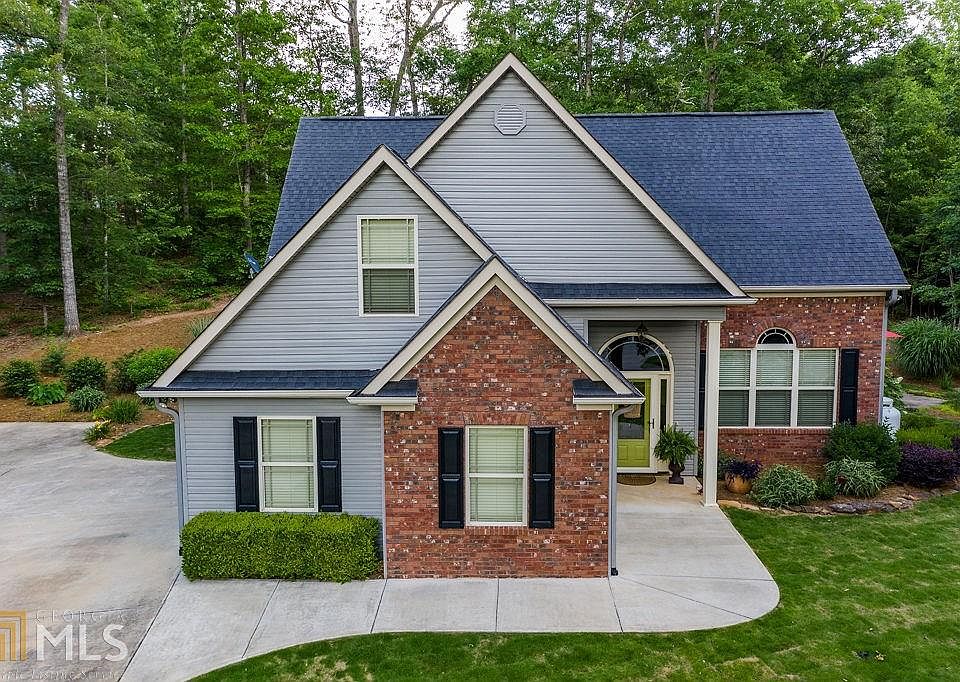 1st image of 228 Wild Creek Dr