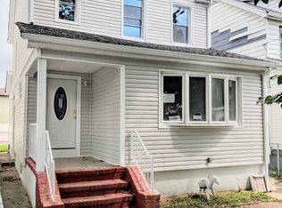 24351 144th Ave, Rosedale, NY 11422