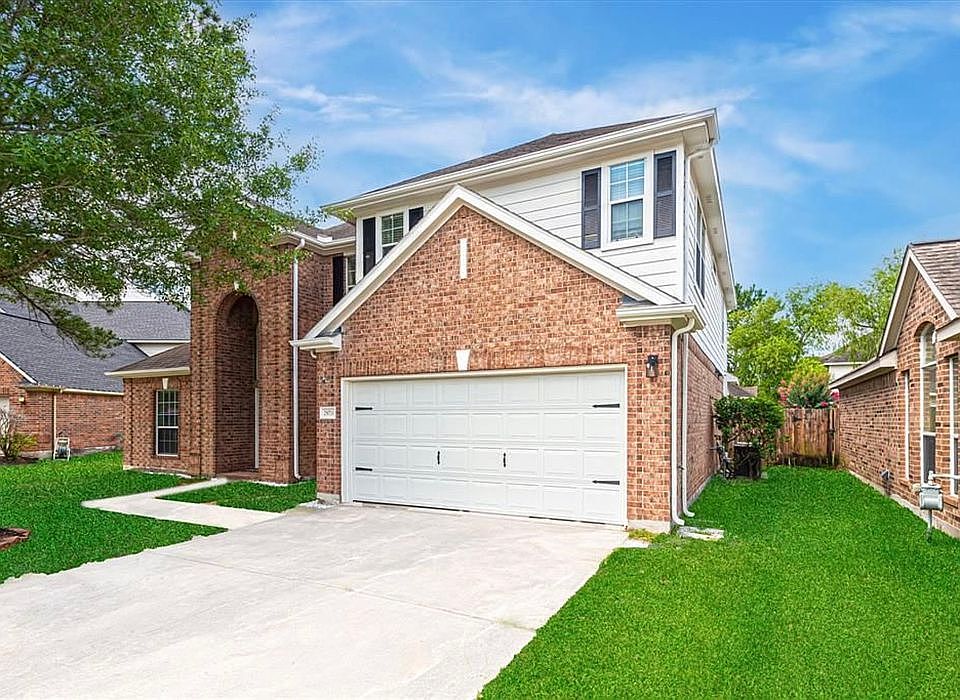 2nd image of 29711 N Legends Village Ln