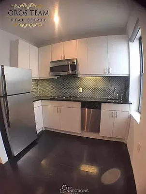 Rented by City Connections Realty | media 10