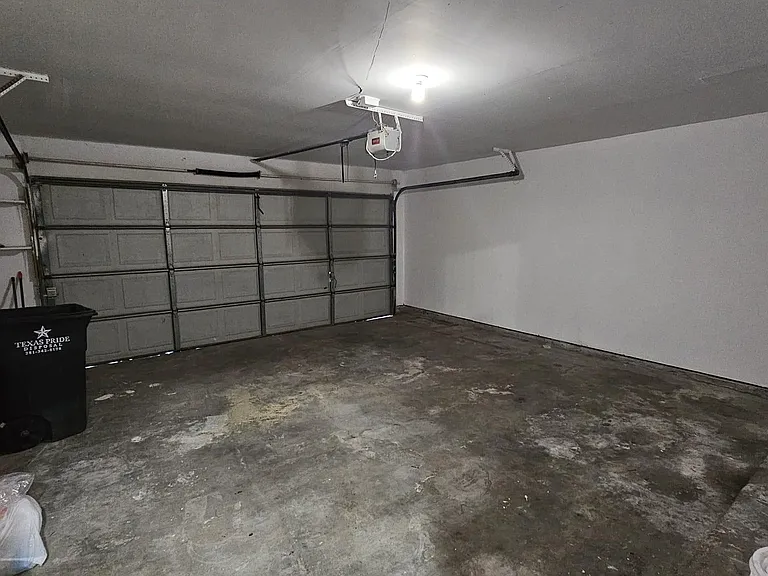 10303 Old Towne Ln — Photo 22