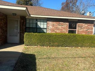 2728 McRay Ave APT B, Springdale, AR 72762